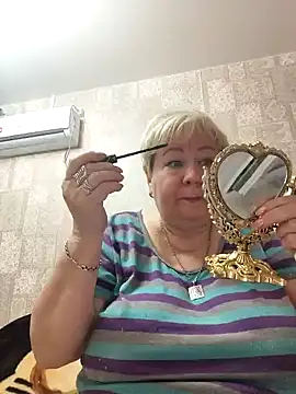 EffectFiona online show from 4, 3, 2025