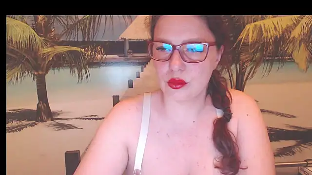 Queen  Natasha online show from 17, 6, 2026