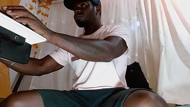 angel bonbom online show from 18, 12, 2025