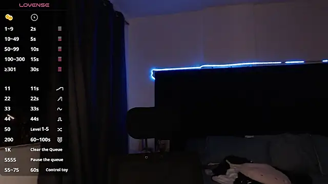 andrewmhilton  online show from 26, 10, 2025