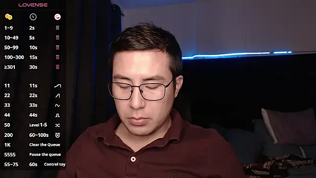 andrewmhilton  online show from 25, 11, 2025