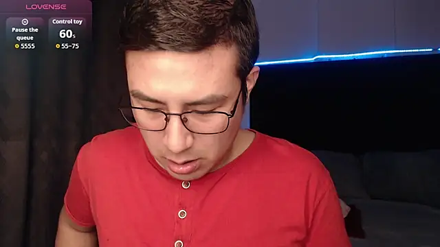 andrewmhilton  online show from 30, 11, 2025