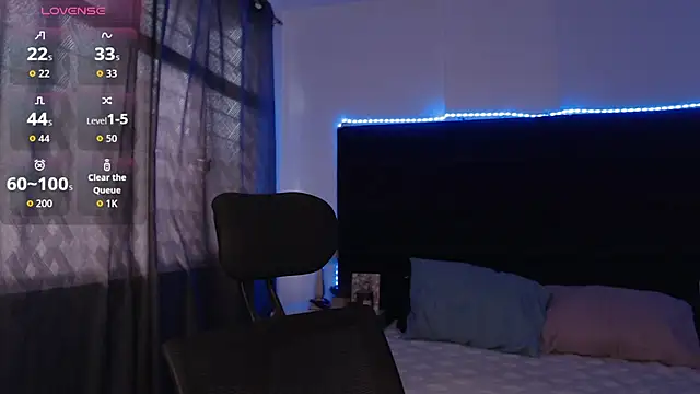 andrewmhilton  online show from 16, 4, 2026