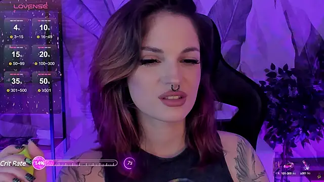 BratzieDarsie online show from 4, 3, 2025