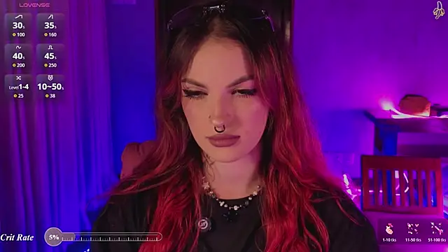 BratzieDarsie online show from 27, 7, 2026