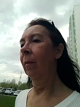 Snapshot of Celine_Faer1 chatting on 6, 5, 2026 Celine Faer1 online show from 6, 5, 2026