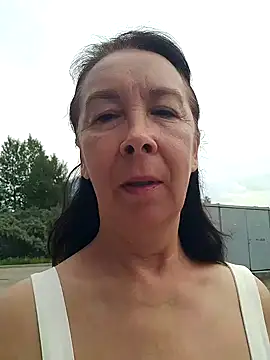 Snapshot of Celine_Faer1 chatting on 8, 6, 2026 Celine Faer1 online show from 8, 6, 2026