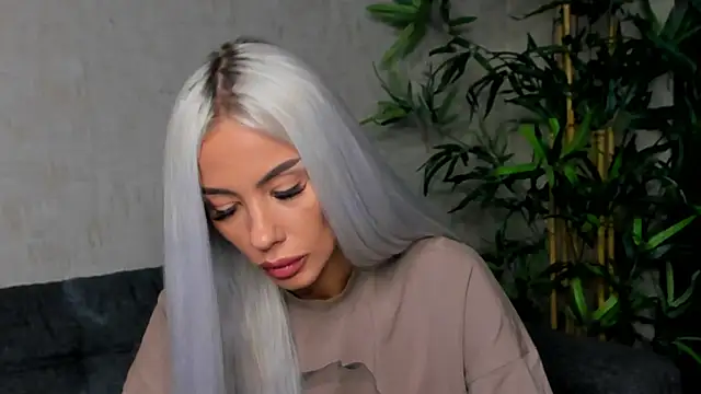 Snapshot of Bailey_Rush chatting on 6, 2, 2025 Bailey Rush online show from 6, 2, 2025