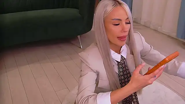 Bailey Rush online show from 28, 4, 2026