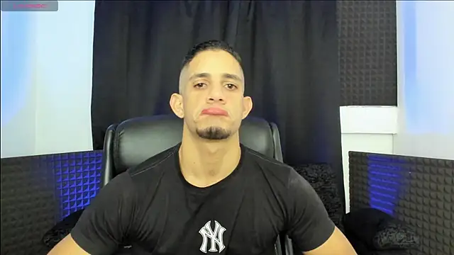 jhonnysnow17 online show from 11, 6, 2026