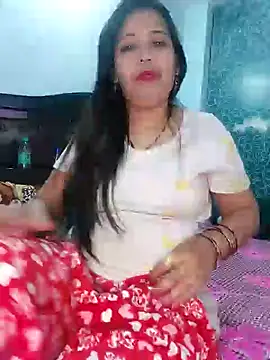 Poojabhabi101 online show from 22, 1, 2025