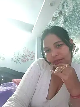 Poojabhabi101 online show from 8, 2, 2026