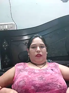 Poojabhabi101 online show from 20, 4, 2026