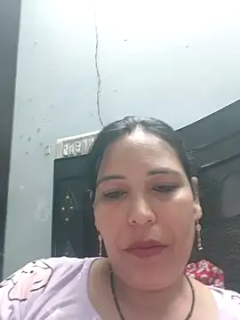 Poojabhabi101 online show from 25, 4, 2026