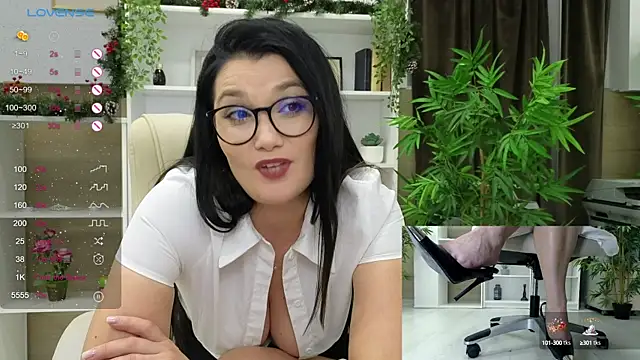 SelineSole online show from 20, 12, 2024