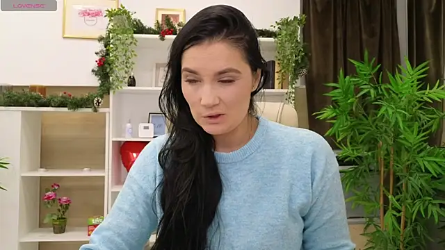 SelineSole online show from 2, 1, 2025