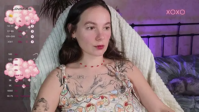 lil luna x online show from 23, 3, 2026