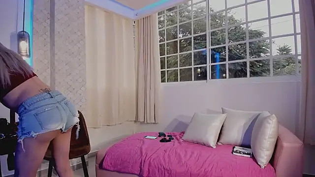 Snapshot of AlejandraDangerGirl chatting on 22, 2, 2025 AlejandraDangerGirl online show from 22, 2, 2025