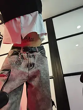 Snapshot of mal_x chatting on 21, 12, 2025 mal x online show from 21, 12, 2025