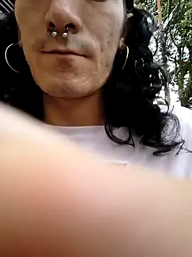 Snapshot of mal_x chatting on 8, 3, 2026 mal x online show from 8, 3, 2026