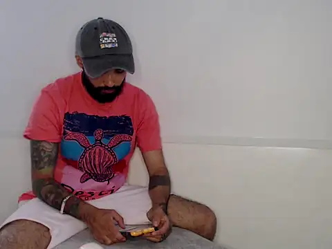 transgenderboy online show from 31, 5, 2026