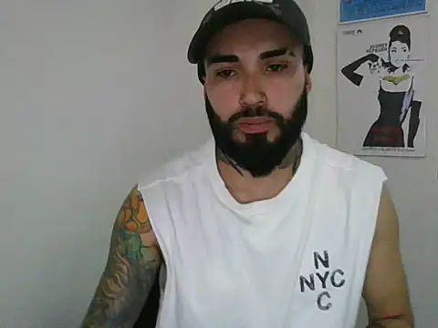 transgenderboy online show from 15, 7, 2026