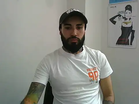 transgenderboy online show from 25, 7, 2026