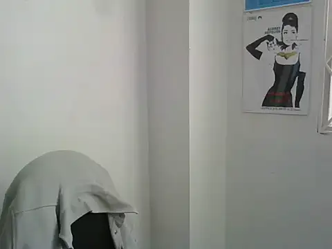 transgenderboy online show from 28, 7, 2026