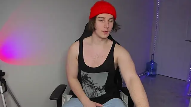 Snapshot of Vincent_Strong chatting on 13, 12, 2024 Vincent Strong online show from 13, 12, 2024