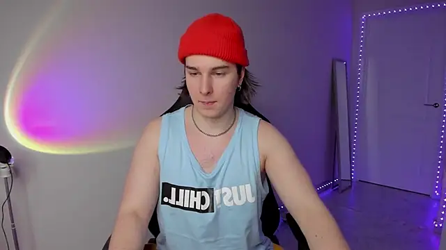 Snapshot of Vincent_Strong chatting on 13, 3, 2025 Vincent Strong online show from 13, 3, 2025