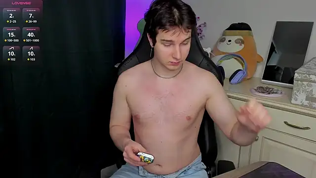 Snapshot of Vincent_Strong chatting on 14, 2, 2026 Vincent Strong online show from 14, 2, 2026