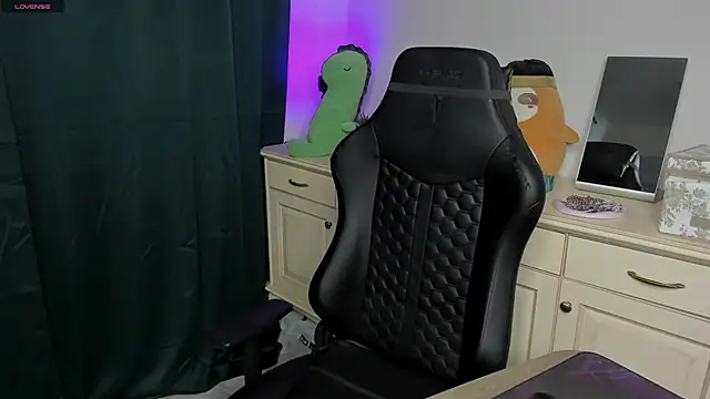 Snapshot of Vincent_Strong chatting on 15, 2, 2026 Vincent Strong online show from 15, 2, 2026