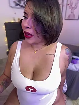 GigiiStone online show from 31, 1, 2025