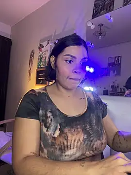 GigiiStone online show from 13, 1, 2026