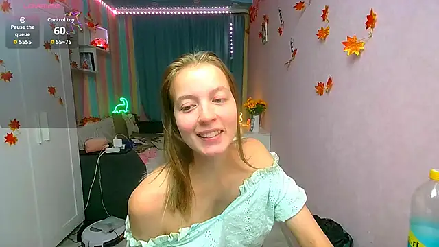 Snapshot of __Aphrodita__wow__ chatting on 10, 10, 2025 Aphrodita wow online show from 10, 10, 2025