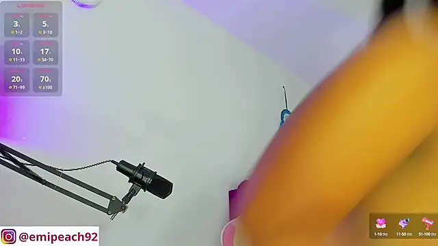 samanthaabloom online show from 23, 9, 2025