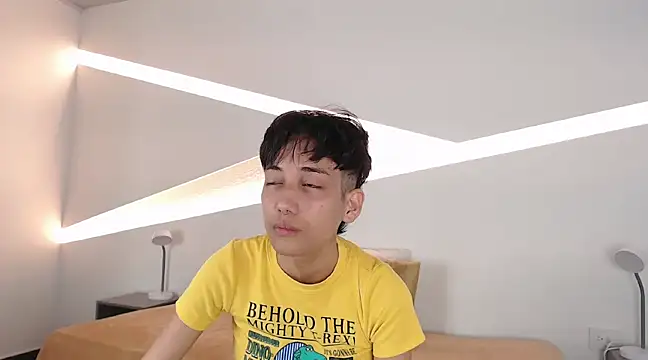 hot little bunny online show from 16, 1, 2025