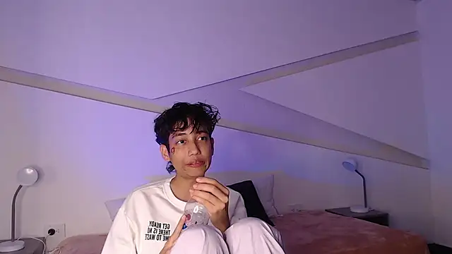 hot little bunny online show from 1, 3, 2025