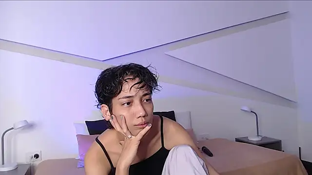 hot little bunny online show from 21, 3, 2025