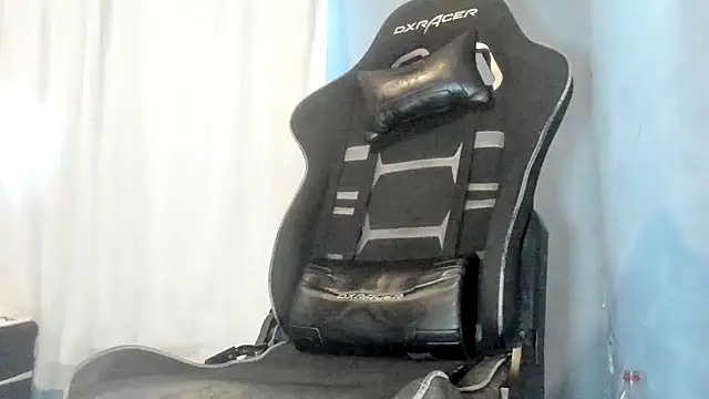 Novin18RJ online show from 12, 2, 2025