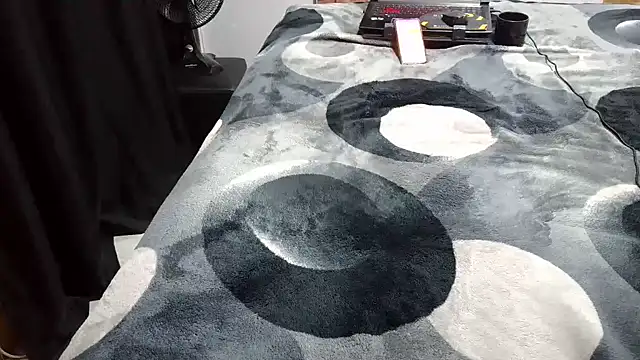 Kellynha Sweet online show from 1, 3, 2026