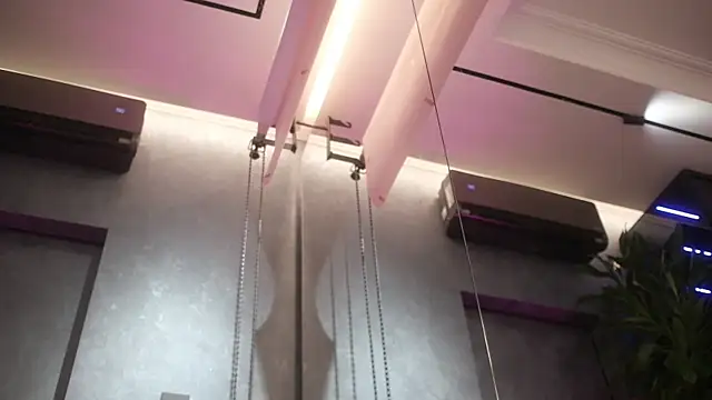 Rikka Moore online show from 13, 1, 2025