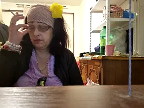 Samantha Squirtxh online show from 21, 4, 2026