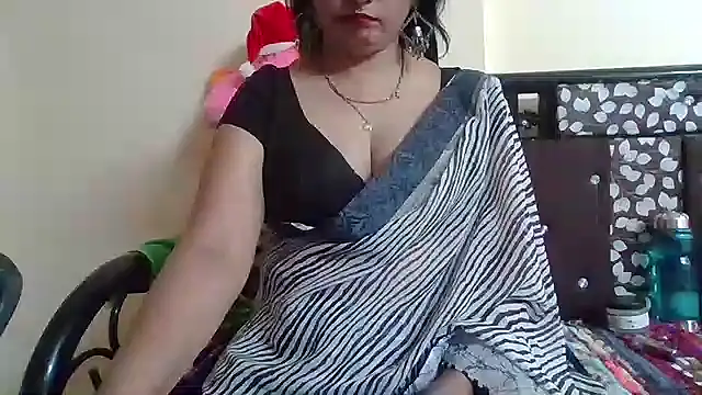 NautyBabe online show from 8, 10, 2025