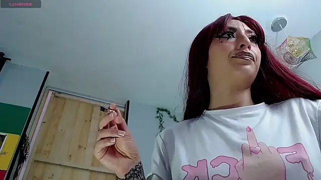 VickyJackson  online show from 12, 2, 2025