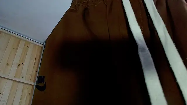 VickyJackson  online show from 17, 3, 2025