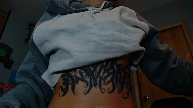 VickyJackson  online show from 20, 10, 2025