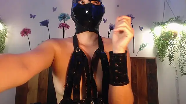 Snapshot of DaMikaela_ chatting on 23, 1, 2025 DaMikaela online show from 23, 1, 2025