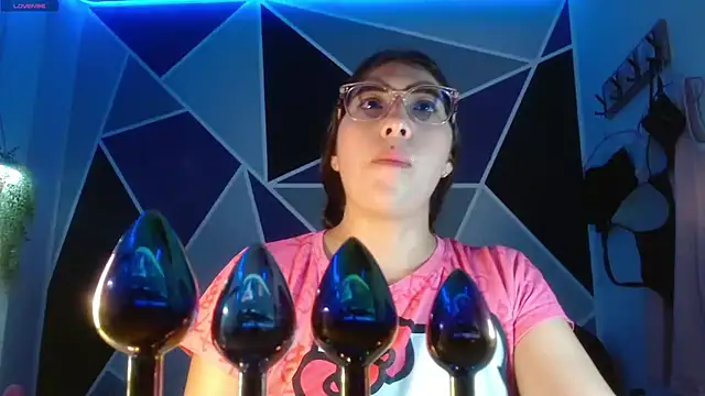 Snapshot of DaMikaela_ chatting on 16, 9, 2025 DaMikaela online show from 16, 9, 2025