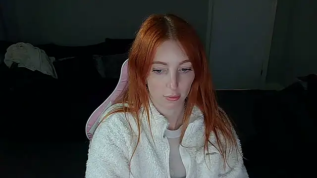 Red firesquirt online show from 15, 1, 2025